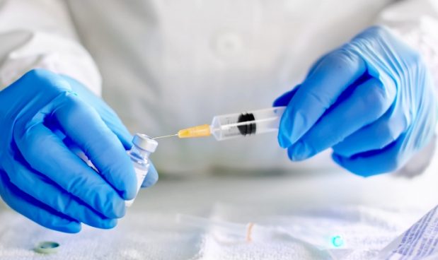A Catanzaro CAO e ANDI denunciano: “Sui vaccini si fanno figli e figliasti”