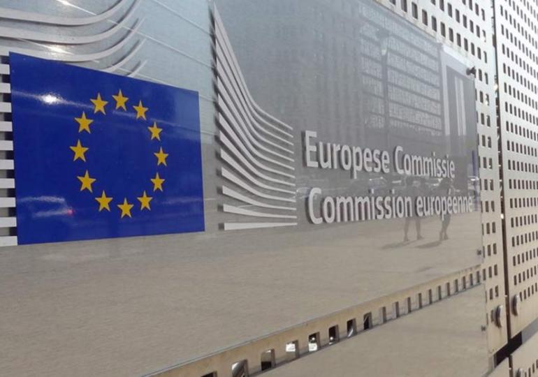 La Commissione europea chiede al Parlamento l’eliminazione dell’IVA dai DPI
